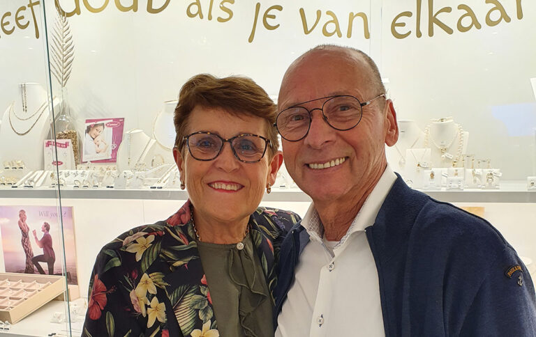 Ina van ’t Hoog Juwelier in de spotlights - Winkelcentrum De Loper